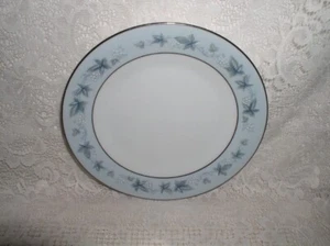 Plato de postre para ensalada Noritake Japón Bluecourt 6844 - Imagen 1 de 3