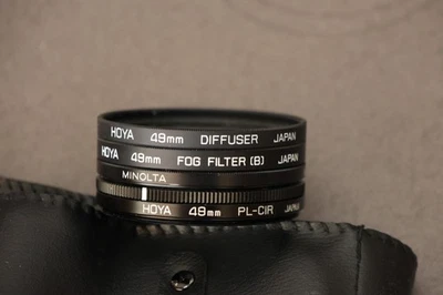 4 Camera lens filters 3 Hoya, 1 Minolta ,Diffuser,  Fog(3),  PL-CiR,  ACL UV - Image 1 of 4
