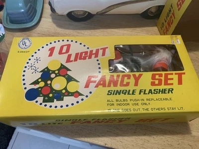 Juego de fantasía vintage MCM cabeza de Santa adornos árbol de Navidad 10 luces Japón años 60’s Foto 1 de 4