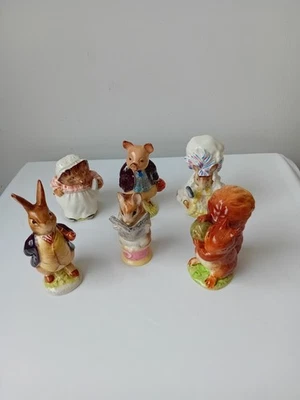 Beswick Beatrix Potter Figurines Selection BP2a Gold Oval 1955-1972 - Image 1 of 4