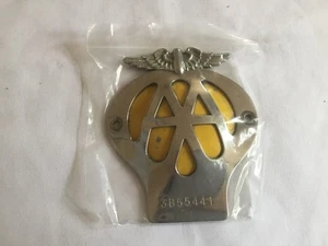 AA Badge. Older style in good condition. Suits Austin A35 Minor Hillman Rover P4 - Picture 1 of 2