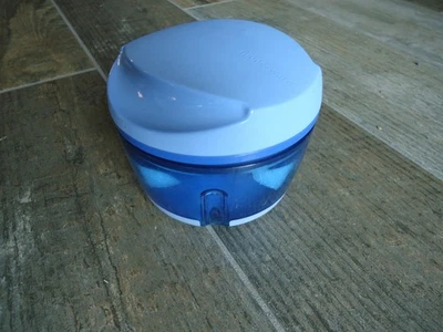 Tupperware Happy-Chef D129 Zwiebelschneider Zerkleinerer 300m blau - Bild 1 von 3