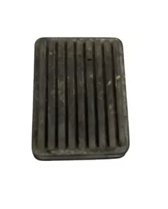 Jeep Wrangler YJ Emergency Brake Cover Pad 87-95 Rubber Pedal OEM - Picture 1 of 5