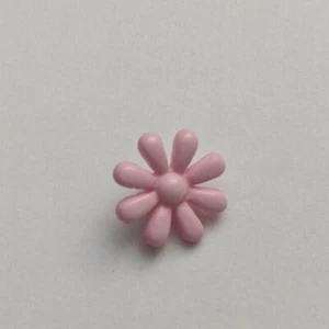 Flower Plastic Button - 12mm / 1/2 inch - JHB Buttons (Choose Color) - Picture 1 of 6