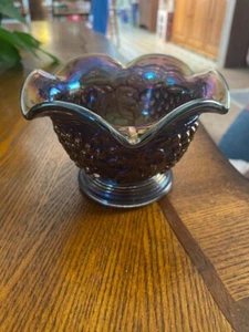 Imperial Glass / Carnival Glass Purple Grapes Vintage Bowl - Picture 1 of 1