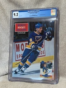 Brett Hull Beckett Hockey Magazine #2 CGC Graded 9.2 1990 NEW CASE Messier Back - Picture 1 of 3