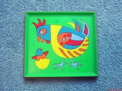 Child Guidance Magnetic Tray Puzzle: Chicken with Chick - Image 1 of 4