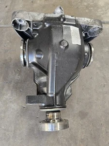97-03 BMW 540i E39 E38 Rear Differential 2:81 Welded - Picture 1 of 7