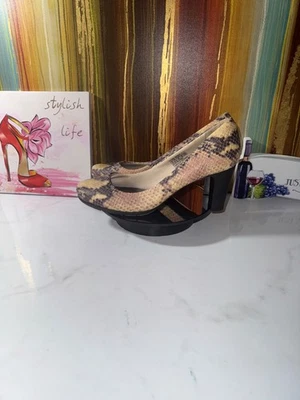 Tacones Rockport beige y negro de piel de serpiente - para mujer talla 9M Foto 1 de 4