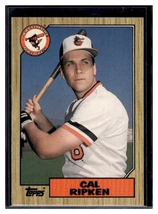 1987 Topps Tiffany Cal Ripken #784 Baltimore Orioles HOF - Picture 1 of 2