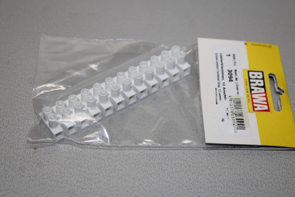 BRAWA 3094 Screw Terminal 12 Connections 3 3/4in Long Gauge H0 Boxed - Image 1 of 1