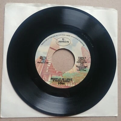 10CC People In Love/Don't Squeeze Me Like Toothpaste 45 7" POP ROCK Record Vinyl Foto 1 de 2