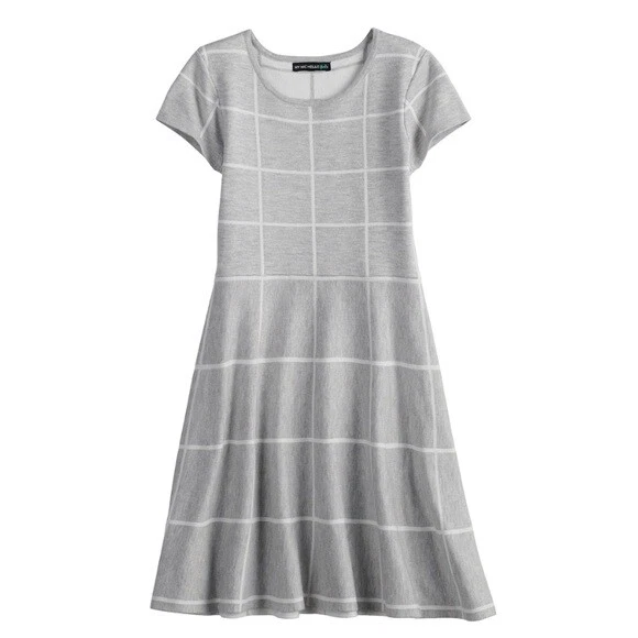 Vestido Suéter Niñas My Michelle Patrón Rejilla Gris Marfil: Talla Mediana Foto 1 de 1