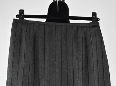 Saia lápis Armani Collezioni tamanho 8 cinza preta cintilante listrada mistura de lã Itália - Imagem 1 de 4