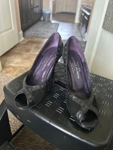 Donald Pliner Couture Black Suede Open Toe Pumps, Size 6.5 M - Picture 1 of 5