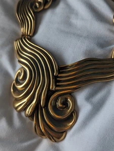 Oscar de la Rental Gold Statement Necklace - Picture 1 of 6