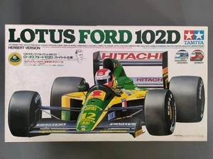 Tamiya 1/20 Lotus Ford 102D Herbert Version - Foto 1 di 4