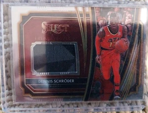 Dennis Schröder Original Relic Worn NBA Card Karte Kein Autogramm - Bild 1 von 1