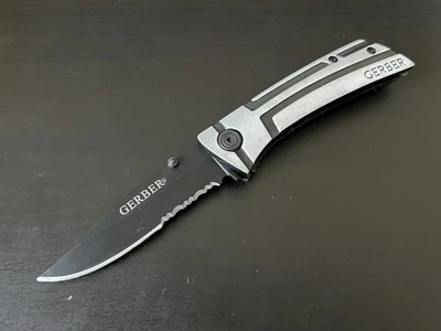 Gerber Traverse Pocket Knife Liner Lock Combo Edge Blade - Image 1 of 4