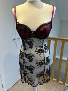Black floral lace chemise with dark pink satin accents - size 12 - from La Senza - Picture 1 of 9