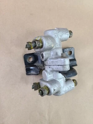 1988 - 1991 EF Honda Civic CRX 2530 Brake Proportioning Valve - Image 1 of 4
