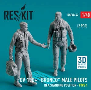 Reskit RSF48-0042 1:48 OV-10D+ "Bronco" pilotos masculinos en posición de pie tipo1 - Imagen 1 de 1