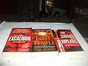 Lot of 3 Paul Christopher Fantasy Suspense Books +2 - Bild 1 von 4