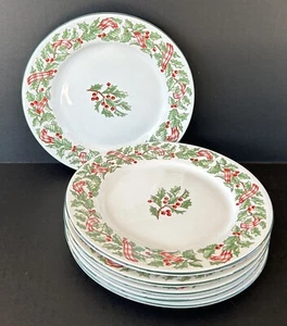 Holiday Ribbon Weihnachten (6) Salatteller 7 1/2" Stechpalme & Beere Majesticware - Bild 1 von 8