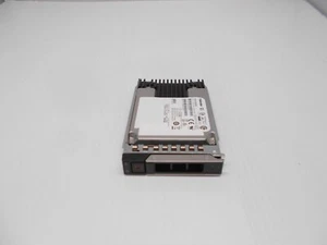 DISQUE DUR 800 Go SSD SAS 12 Go 2,5" compatible avec Dell R440 R540 T640 R640 R740 R740XD - Photo 1/1