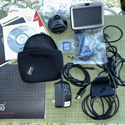 Vtg TomTom Go 710 w/ accessories 4” Navigation - Image 1 of 4