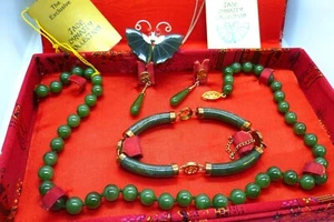 LP25 Vintage Jade Dynasty Collection Set Necklace Earrings Bracelet Butterfly - Picture 1 of 5