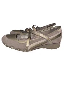 Skechers Taupe Strappy Cushioned Wedge Heel Womens Size 9 Faux Suede and Fabric - Picture 1 of 6
