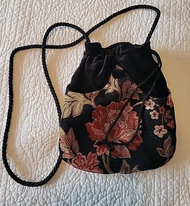 Bolso de hombro/cartera floral cruzada con cordón y tapiz de terciopelo para cruzar Pipers Crossing - Imagen 1 de 9