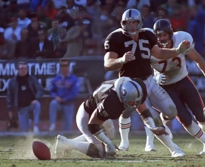 Howie Long Original 35mm Negative Dec 27 1987 Los Angeles Raiders VS Chicago - Image 1 of 3