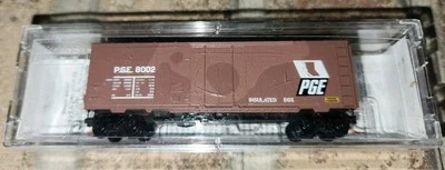 MICRO-TRAINS N Scale PACIFIC GREAT EASTERN Insulated Box Car RD# P.G.E 8002 - Image 1 of 3
