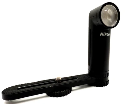 NIKON LD-1000 CAMERA SHOE MOUNT LED LIGHT FOR NIKON 1, COOLPIX WORKING CONFIRM - Image 1 of 4
