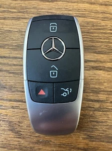 OEM MB MERCEDES BENZ SMART KEY FOB FCC ID IYZ-MS2 MATTE GOOD CONDITION! - Picture 1 of 9