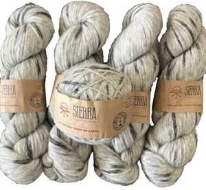 4+ Sierra Peruvian Yarn Andean Spirit Baby Pima Fleck 220 yds/ea Grey M Charcoal - Picture 1 of 3