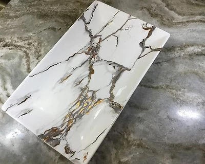 Plato grande para servir Grace's Teaware dorado y gris abstracto. 14x8,5 Nuevo Foto 1 de 4