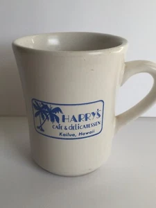 Taza de café de cerámica Harry's Cafe & Delicatessen Kailua Hawaii 3" diapositivas recuerdo - Imagen 1 de 7