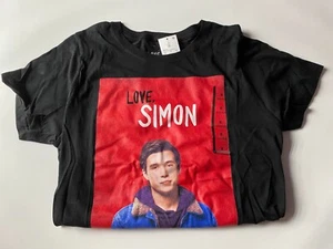 'LOVE, SIMON' / T-SHIRT GRAFICA POSTER [NUOVA, 2018] - MAGLIETTA DONNA - 100% COTONE - Foto 1 di 4