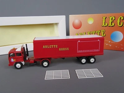 D242 Verem Ref 831 Renault Trailer Electric Station Cirque Gruss 1/50 Box - Image 1 of 4