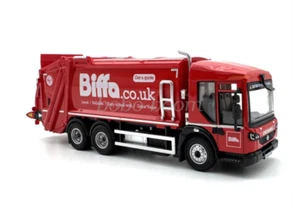 1:76 Red Dennis Garbage Collection Truck Model Diecast Metal Car - Picture 1 of 8