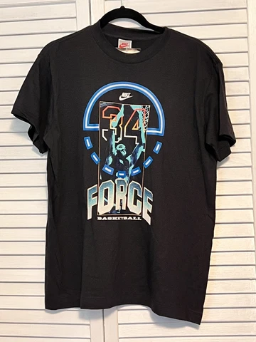 Vintage 90s Nike Force Basketball T-shirt Charles Barkley - Single Stitch - YXL Cover