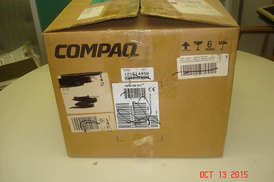 Compaq - Tape drive DLT ( 15 GB / 30 ) DLT2000 SCSI external (242457-001) - Image 1 of 4