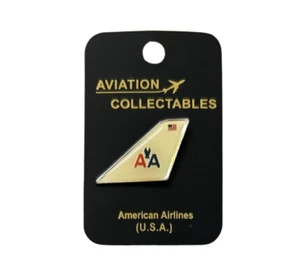 10245 AMERICAN AIRLINES USA TAIL PIN TAIL FIN LAPEL PIN BADGE - AVIATION - Picture 1 of 2
