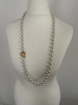 Chanel Pearl Necklace- Vintage - Image 1 of 4