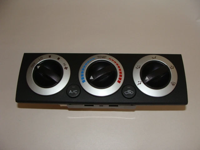 2005-2008 Toyota Tacoma Heater AC Temperature Climate Control Black 06 07 2006 - Image 1 of 1