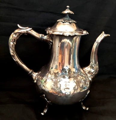 Tetera Sheffield plateada electrochapada con patas pre victoriana patentada 1833 Foto 1 de 4