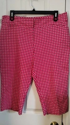 Worthington Pink/White/Black Bermuda Shorts, Size 16 - Image 1 of 4